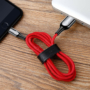 Kép 9/9 - Baseus C-shaped USB - Lightning 2,4A 1m kábel töltést jelző fénnyel és automatikus töltés leállítással - piros